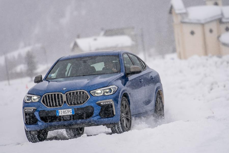  BMW X6 M50d (G06) 2019 года  (WW) (фото 4 из 22)
